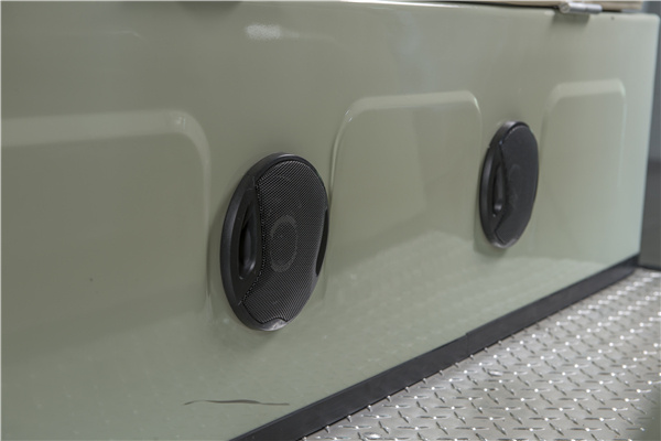 八座電動旅游觀光車廠家-充電口