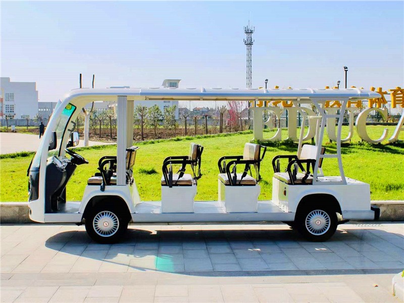 11座電動觀光車 11座電動觀光車
